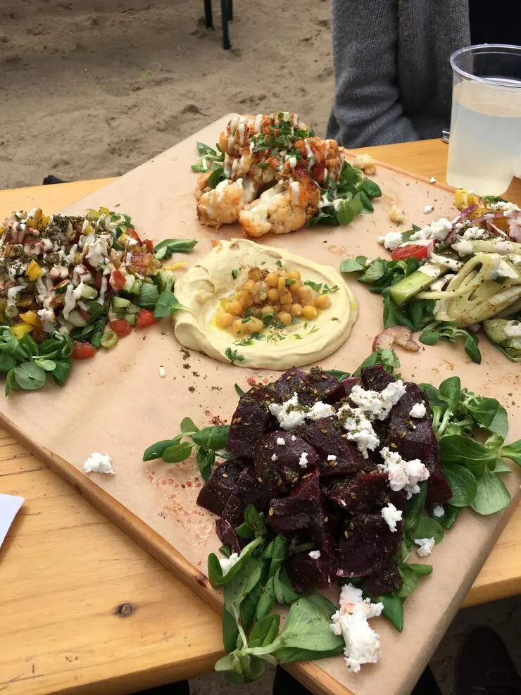 Vegan Outdoor Picnics and Barbecues